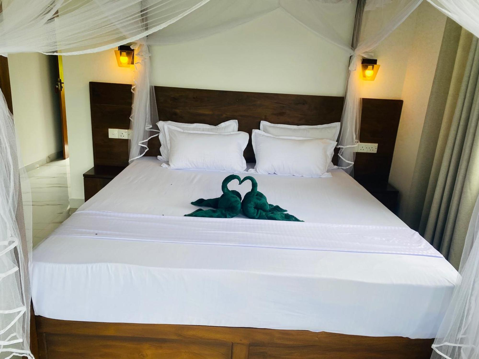 Rainforest Mount Lodge Деніяя Екстер'єр фото